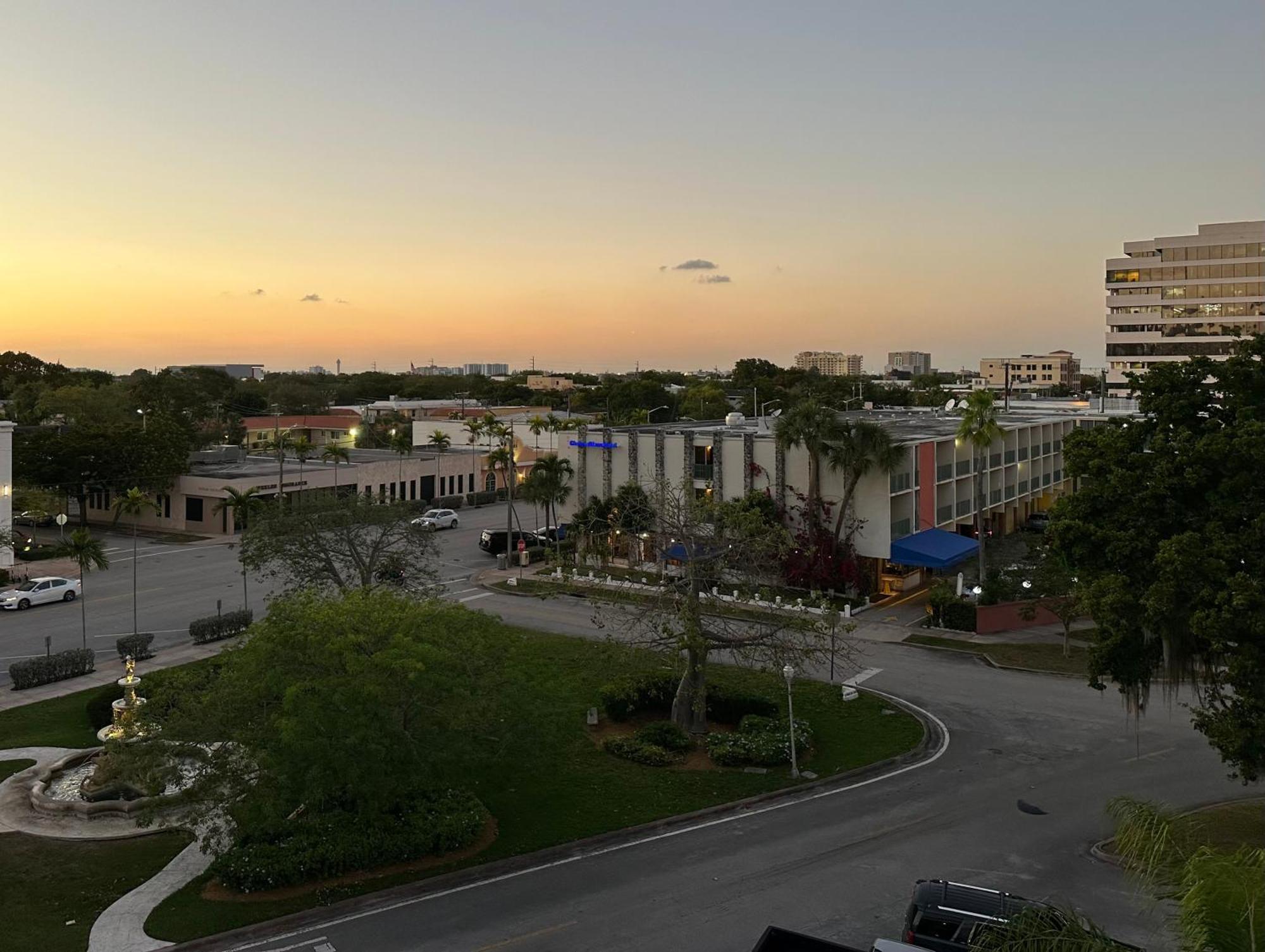 Hotel Chateaubleau Coral Gables Exteriér fotografie