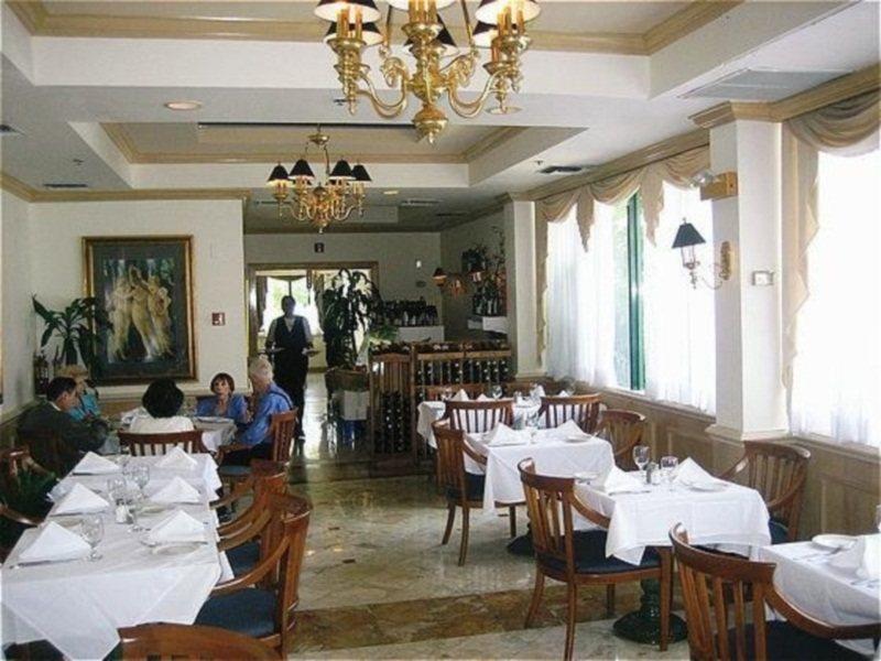 Hotel Chateaubleau Coral Gables Restaurace fotografie