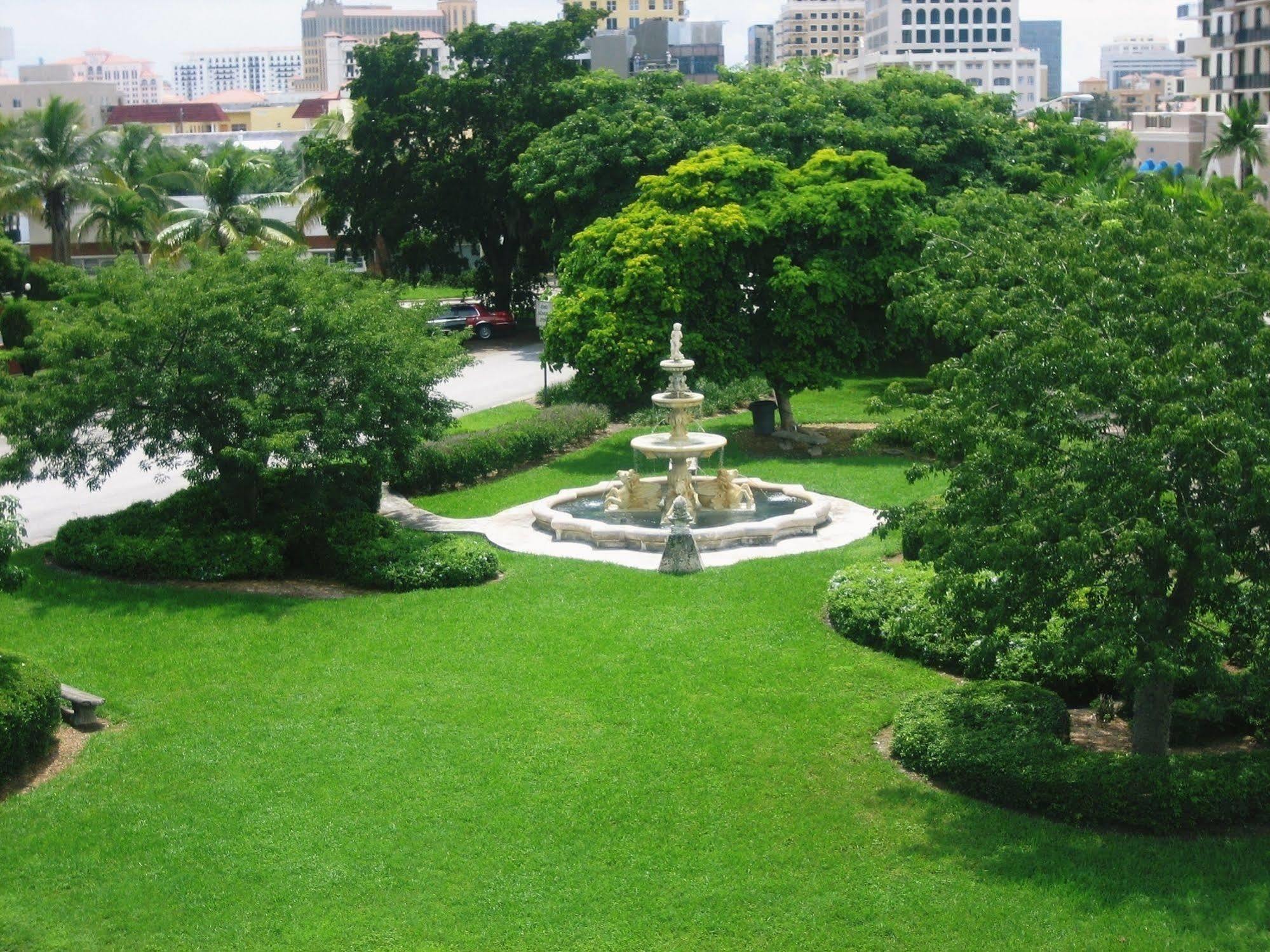 Hotel Chateaubleau Coral Gables Exteriér fotografie